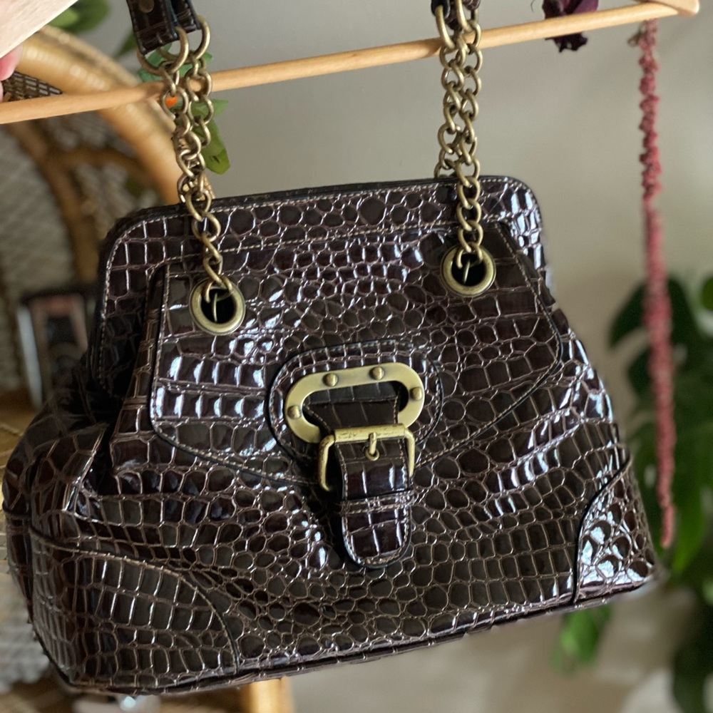 Vintage apartment 9 faux croc purse